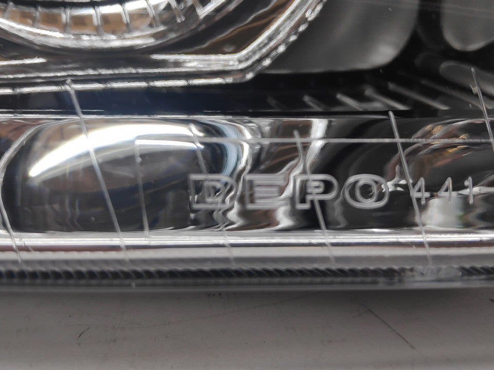 Farol Audi A3 00-03 Direito