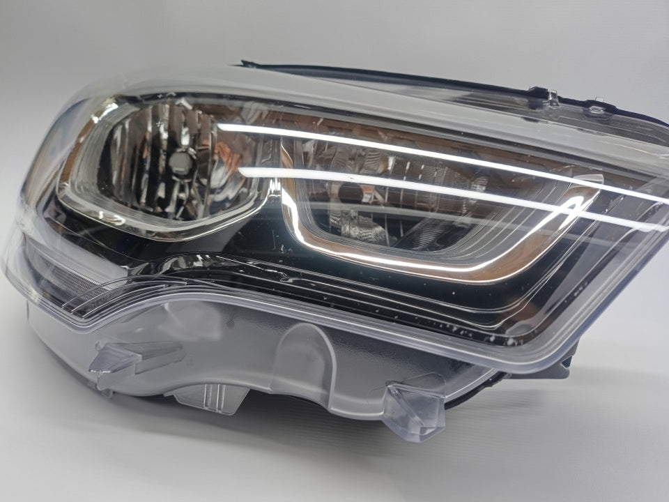 Farol Direito Citroen C4 15-