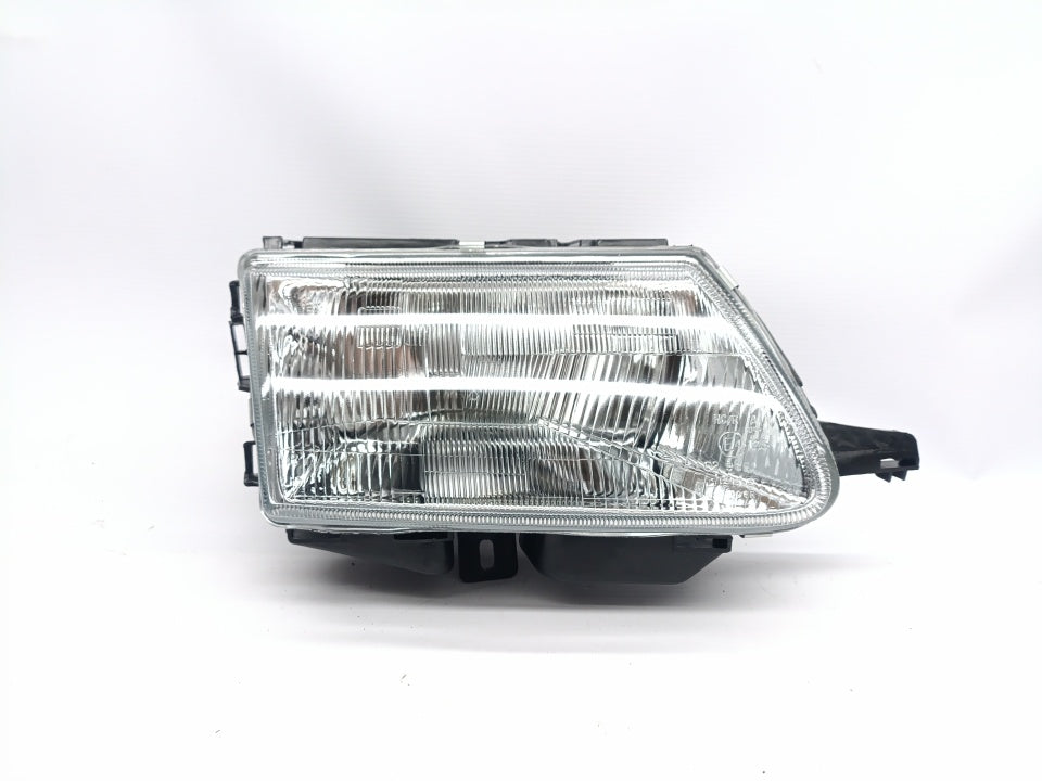 Farol Direito Citroen Saxo 96-99