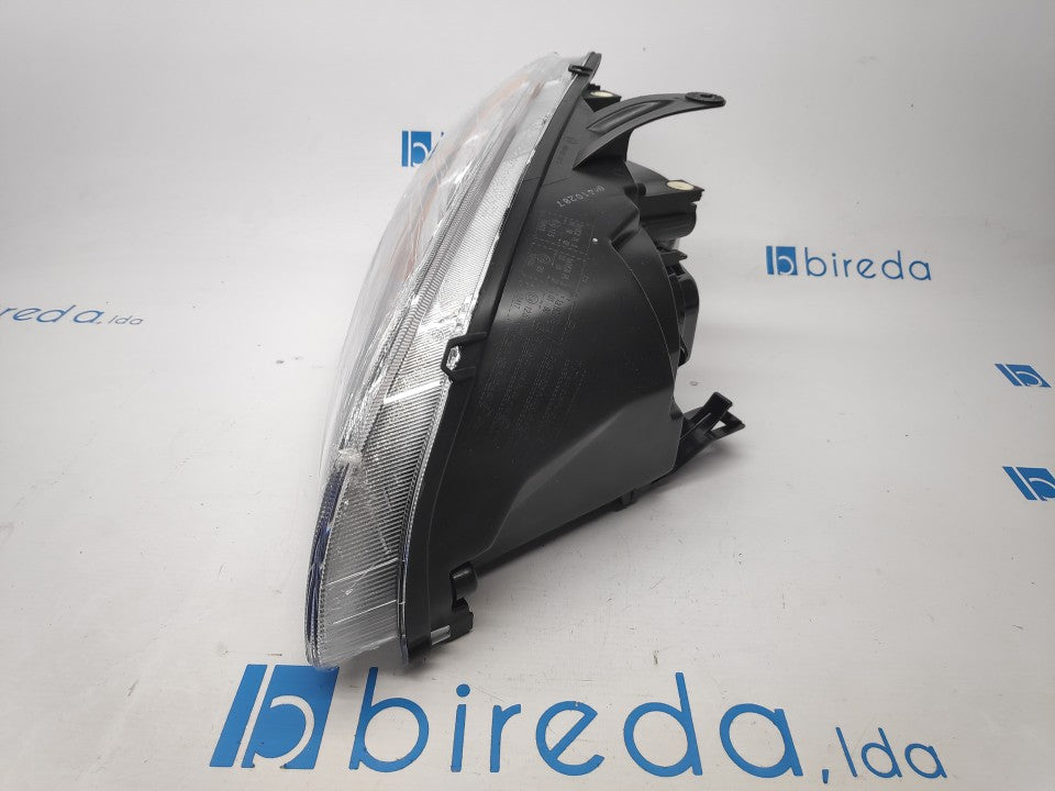 Farol Direito Ford Focus II 04-08
