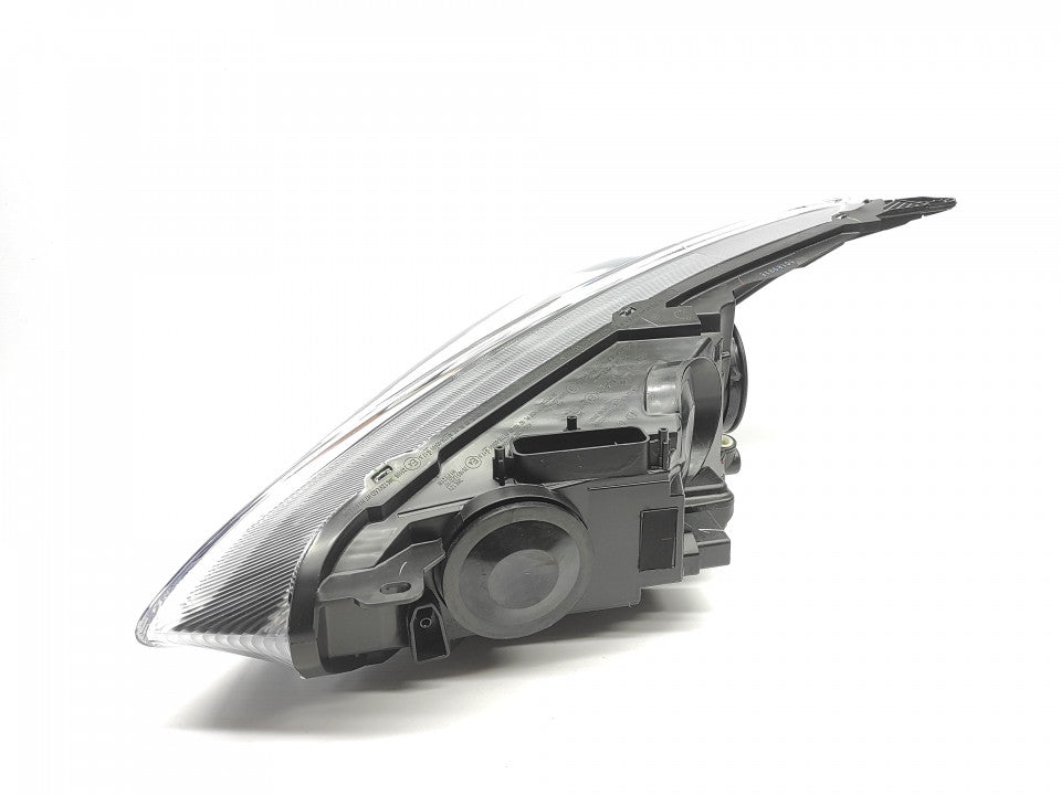 Farol Direito Ford Focus Led 14-17