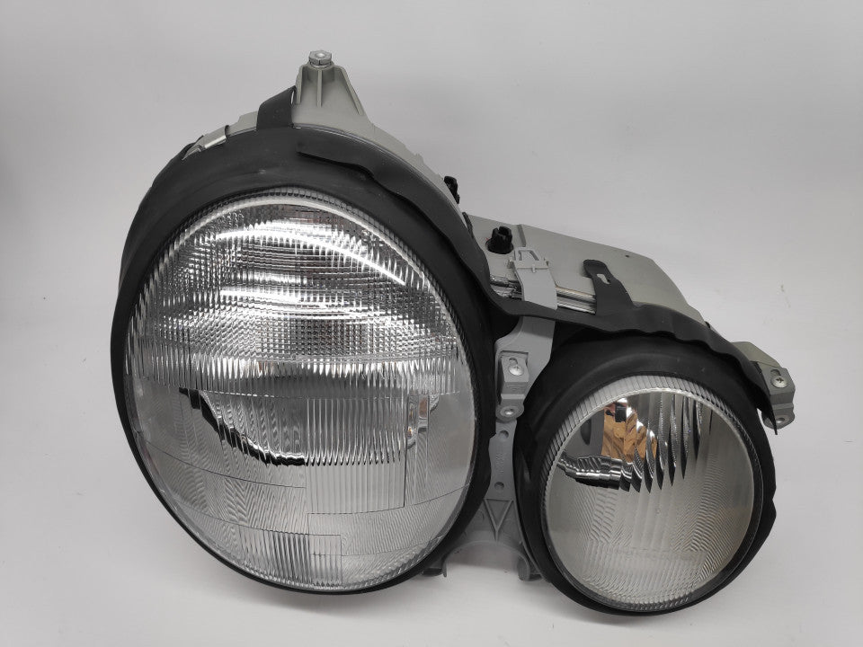 Farol Direito Mercedes W210 E Class 99-02