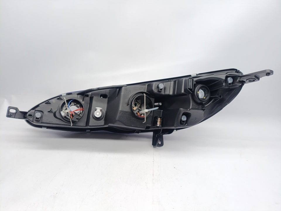 Farol Direito Peugeot 407 04-