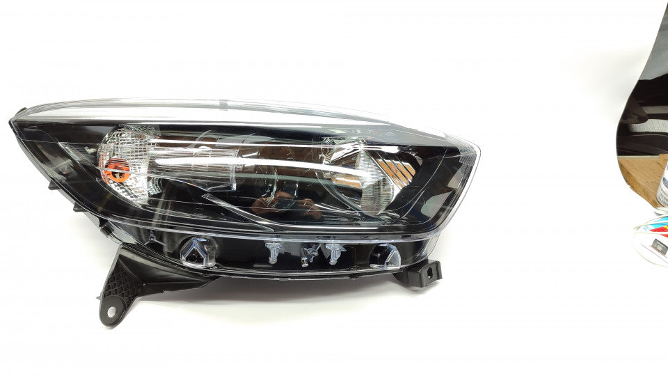 Farol Direito Renault Captur 13-