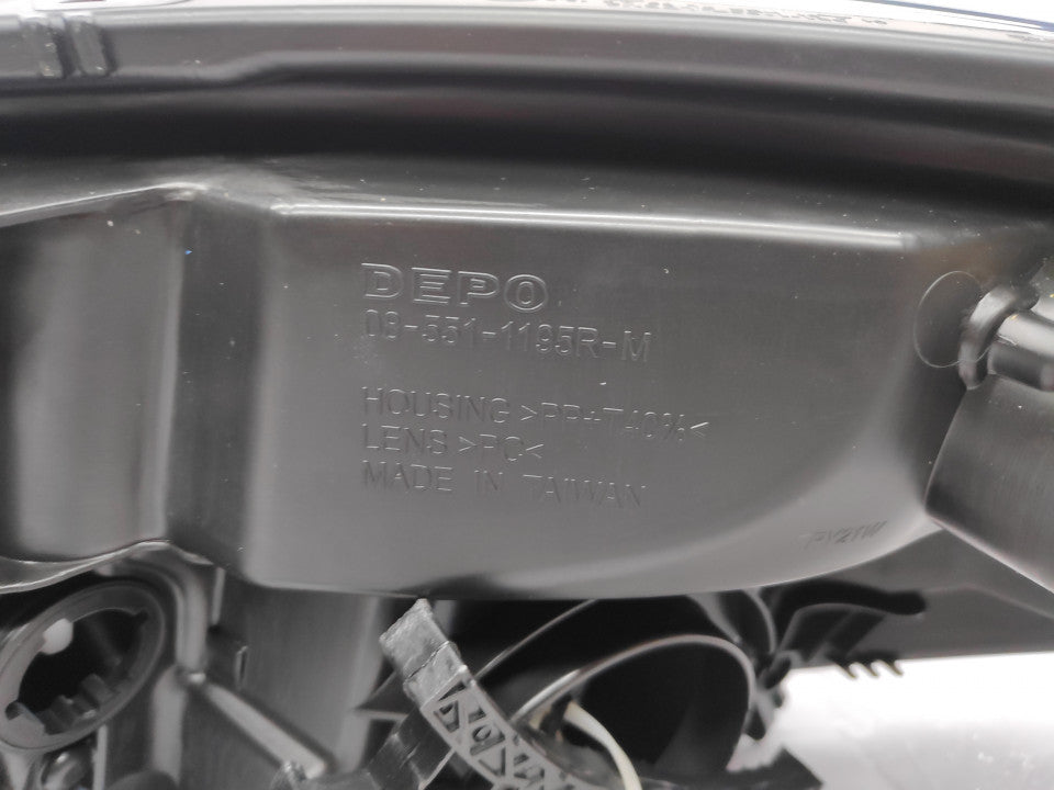 Farol Direito Renault Scenic III 12-