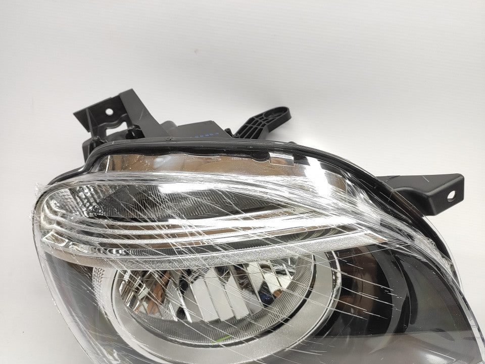 Farol Direito Renault Twingo III 14-