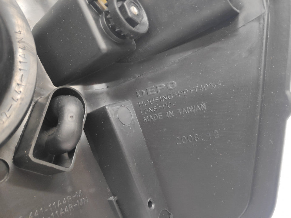 Farol Direito Vw Fox 05-11 Tipo AR