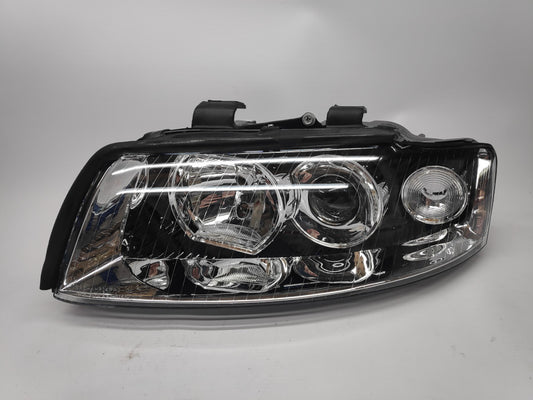 Farol Esquerdo Audi A4 01-04