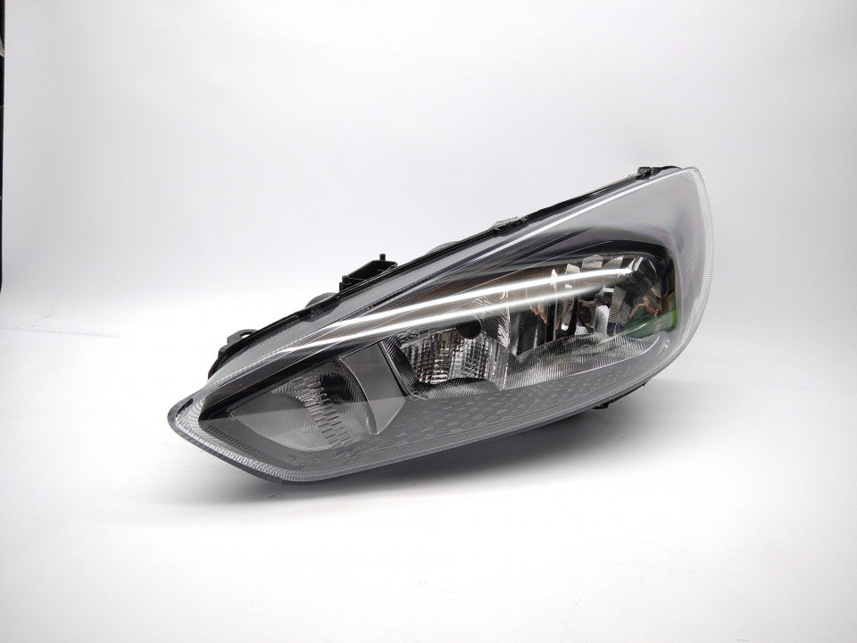 Farol Esquerdo Ford Focus 14- Mascara Preta