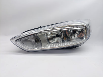 Farol Esquerdo Ford Focus 14-
