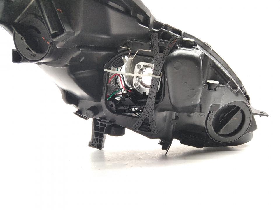 Farol Esquerdo Ford Focus C-Max 10-15
