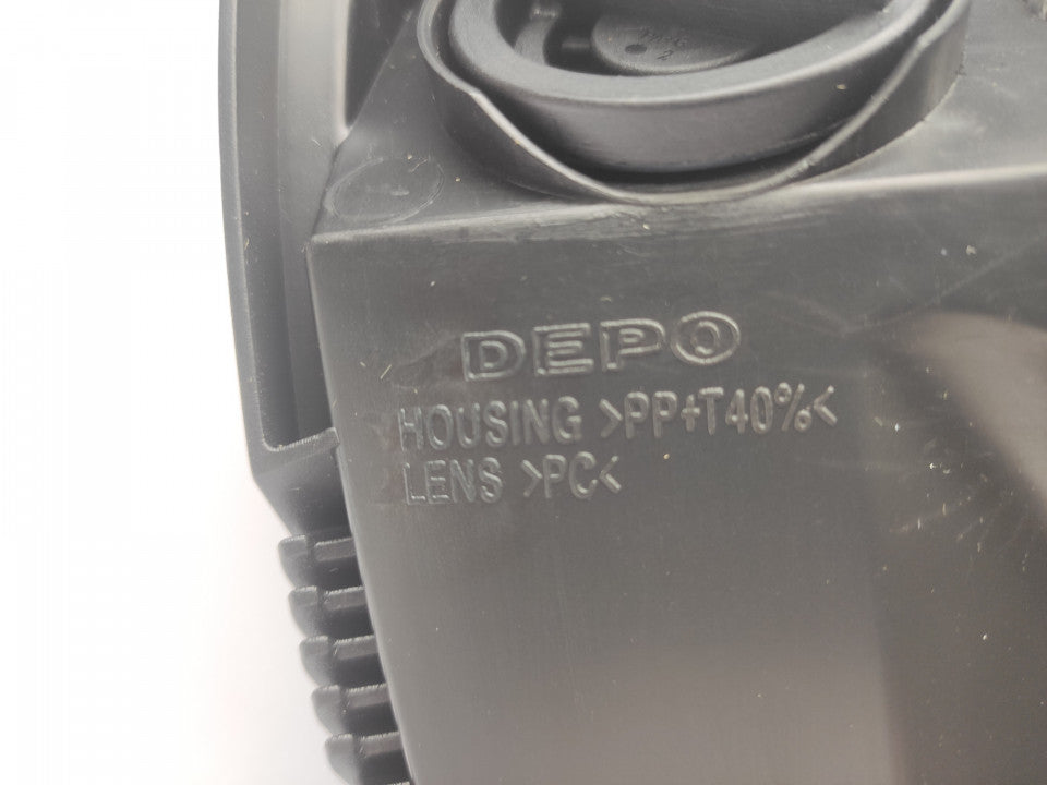 Farol Esquerdo Mercedes W204 C Class 07-10
