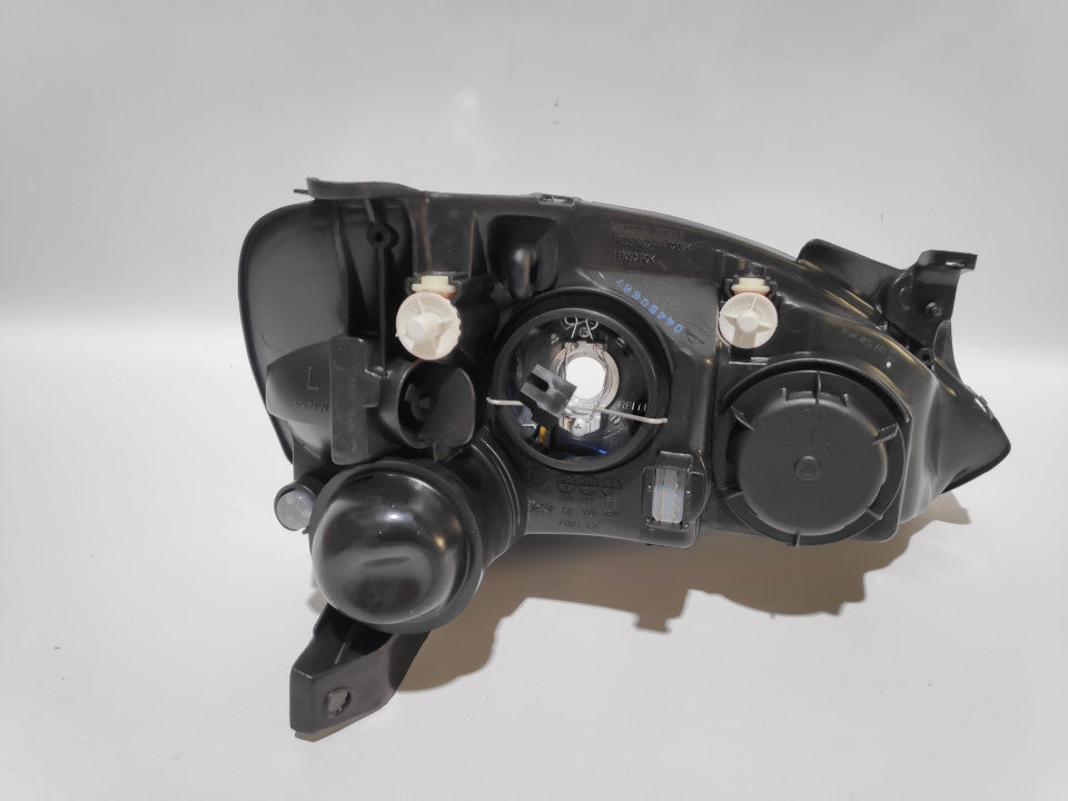 Farol Esquerdo Opel Corsa C 01-