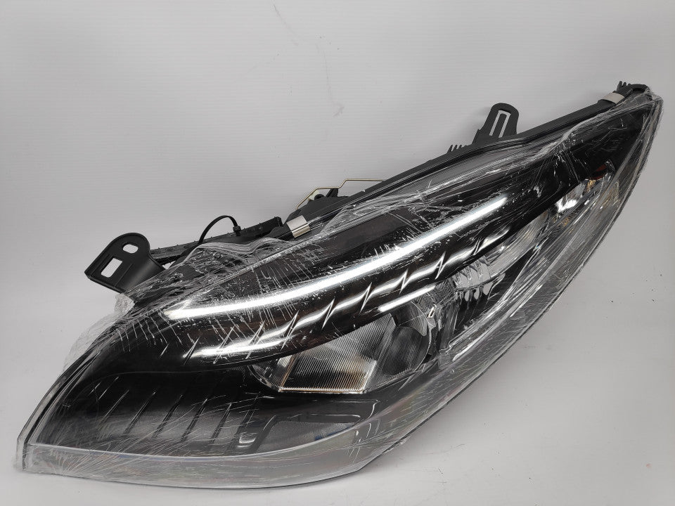 Farol Esquerdo Renault Megane III 12-14
