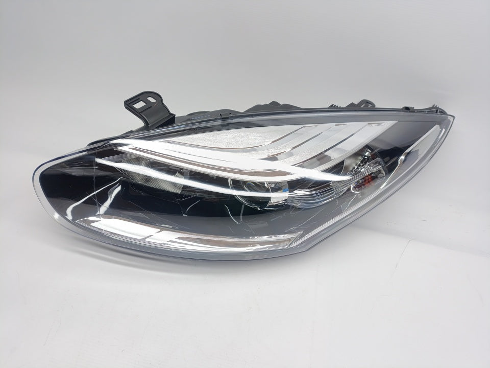 Farol Esquerdo Renault Megane III 14-