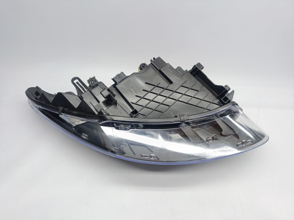 Farol Esquerdo Renault Megane III 14-
