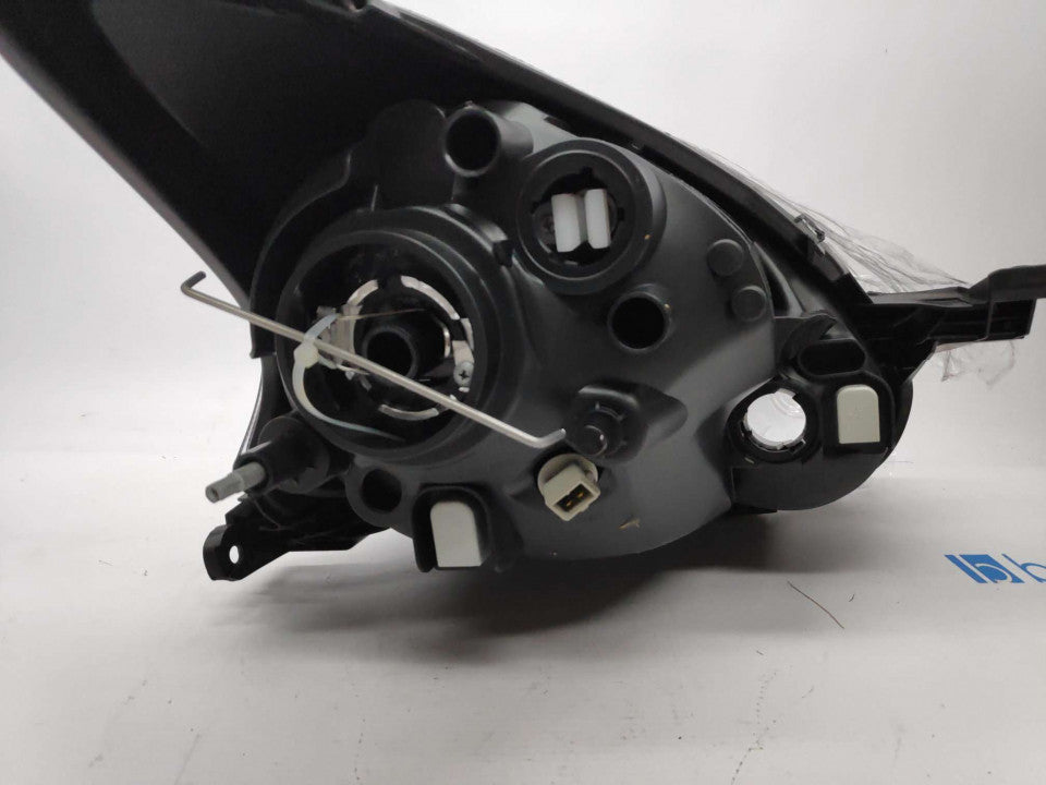 Farol Esquerdo Toyota Aygo 05-