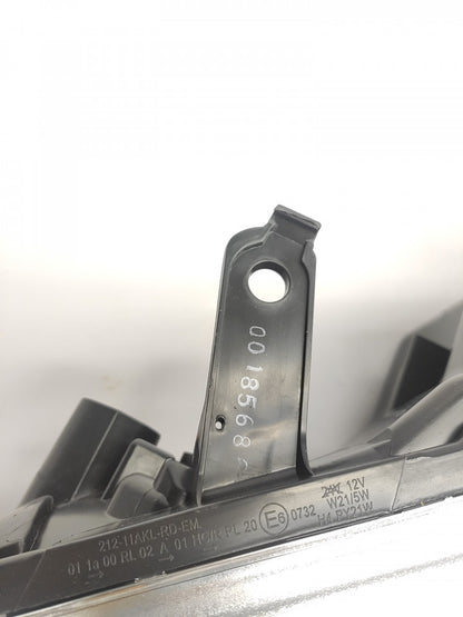 Farol Esquerdo Toyota Hilux 15-