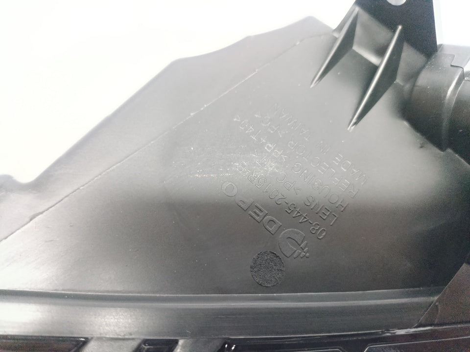 Farol Nevoeiro Direito Seat Leon 17-20