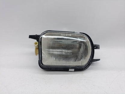 Farol Nevoeiro Esquerdo Mercedes W203 C Class 00-04