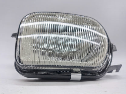 Farol Nevoeiro Esquerdo Mercedes W203 C Class 00-04