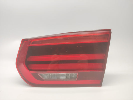 Farolim Direito Bmw Serie 3 F30 4P / F31 Touring 15-18