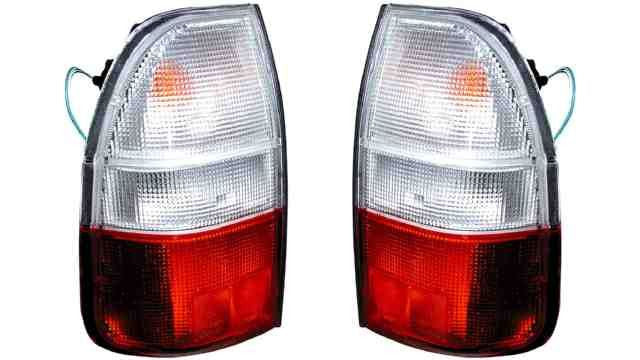Farolim Direito Mitsubishi L200 K74 96-06 Vermelho