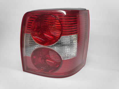 Farolim Direito Vw Passat B6 Variant 00-05