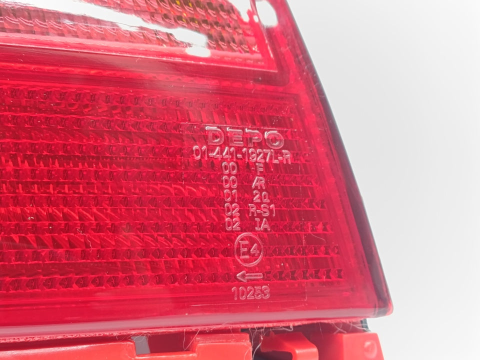Farolim Esquerdo Audi A4 94-99 4P