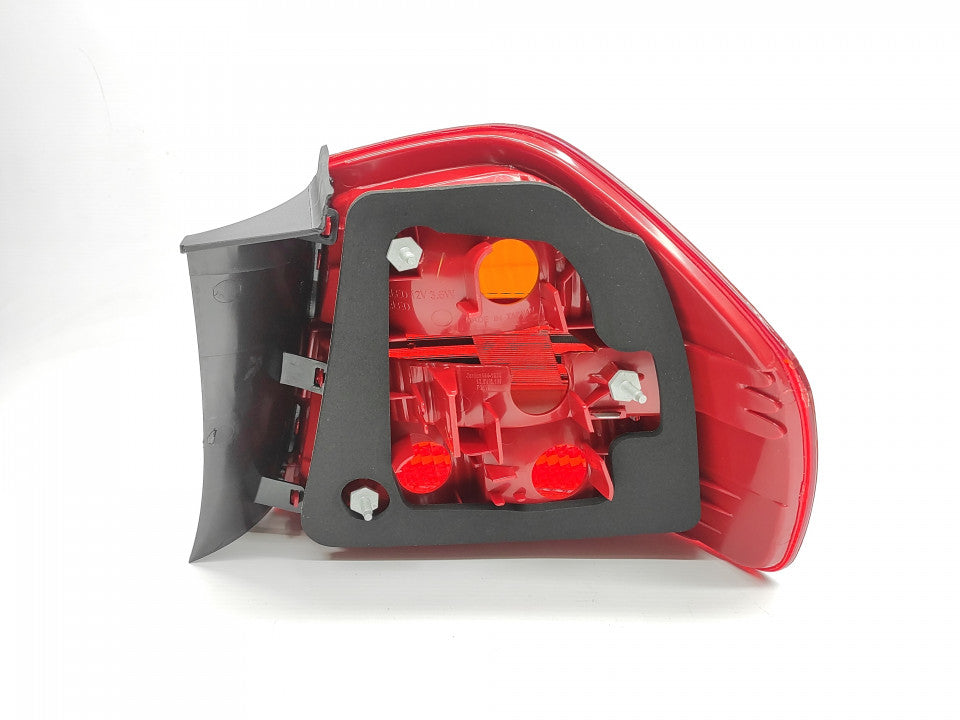 Farolim Esquerdo Bmw S-3 E90 4P 05-08 Exterior