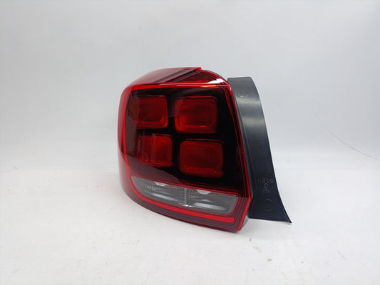 Farolim Esquerdo Dacia Sandero 17-