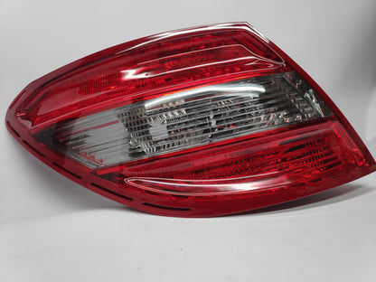Farolim Esquerdo Fumado Mercedes W204 C Class Berlina 07-10