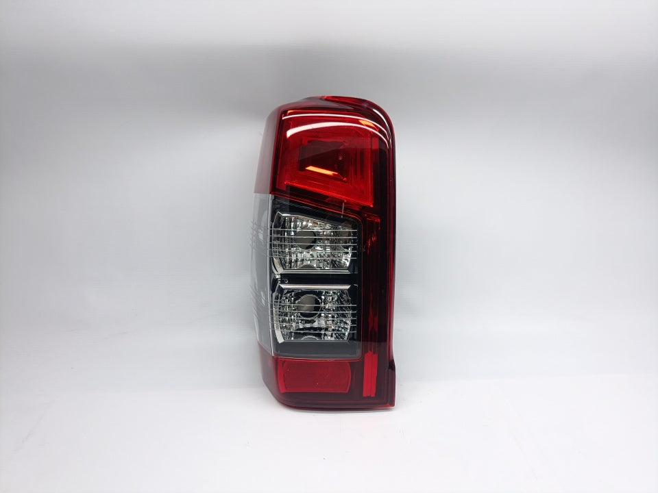 Farolim Esquerdo Led Mitsubishi L200 19-24