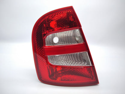 Farolim Esquerdo Skoda Fabia 5P 99-04