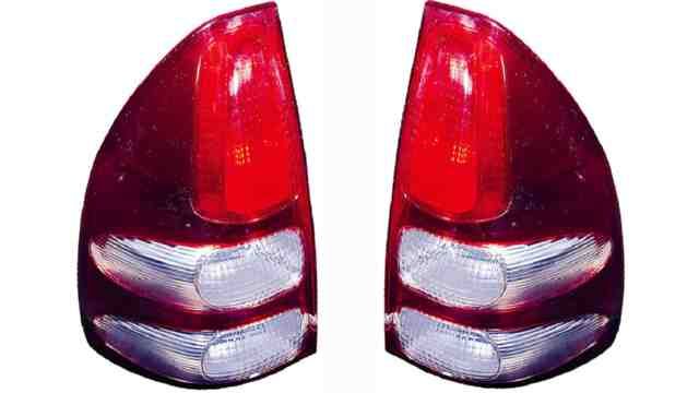 Farolim Esquerdo Toyota Land Cruiser Fj120 03-08