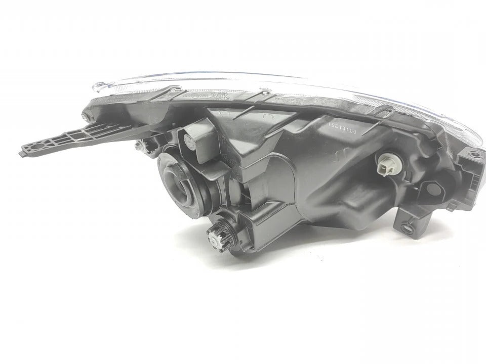 Farol Direito Nissan Micra K13 14-17