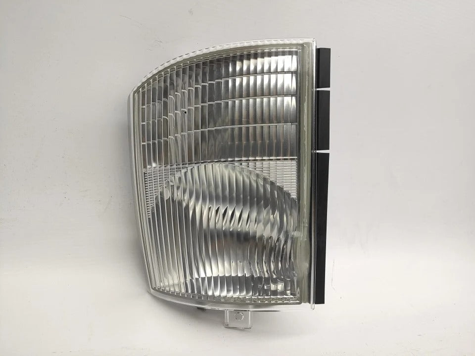 Pisca Direito Mitsubishi Canter Fuso 05-