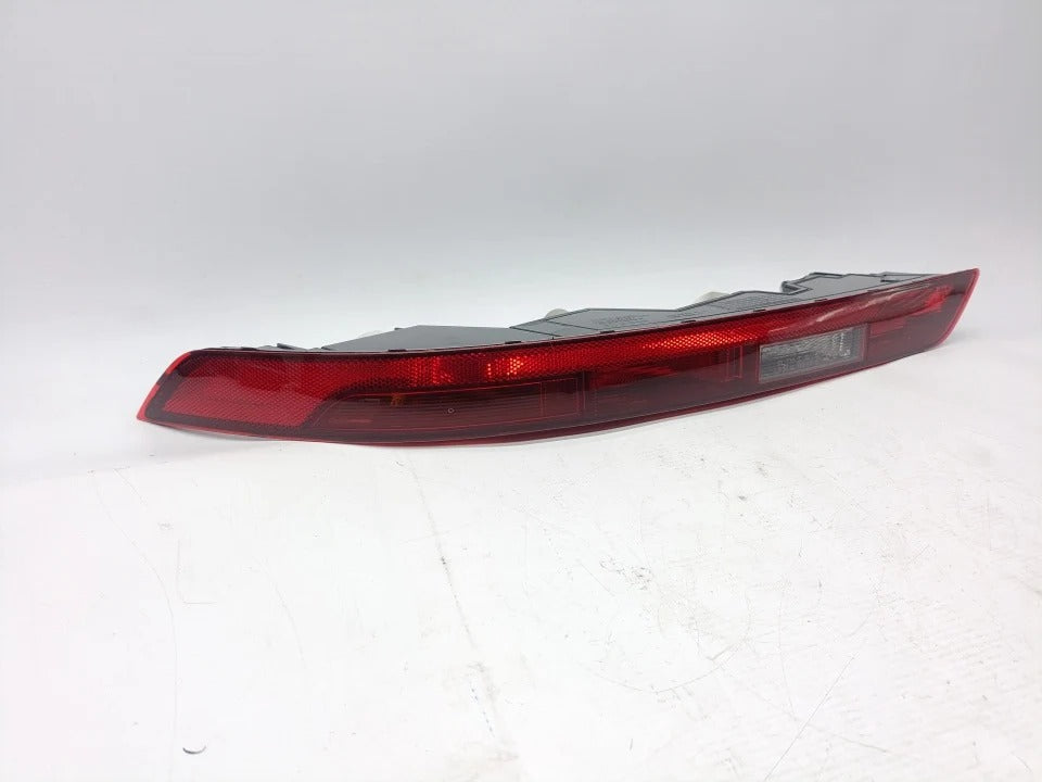 Farolim Direito Para-Choques Tras Audi Q5 17-20