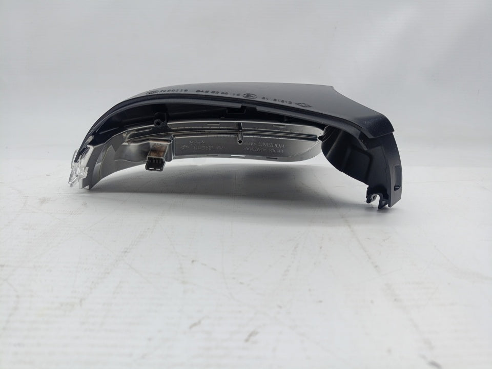 Pisca de Espelho Direito Volkswagen Jetta | 10-14