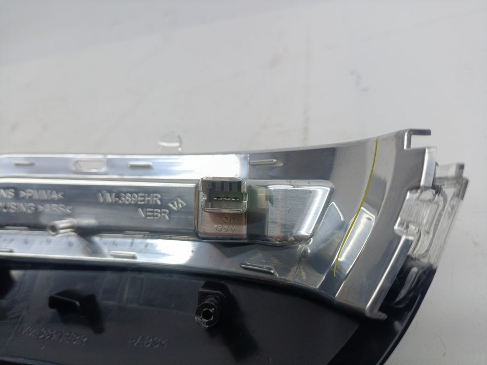 Pisca de Espelho Direito Volkswagen Jetta | 10-14