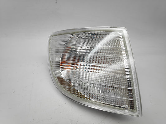 Pisca Direito Mercedes Vito / V Class 96-03
