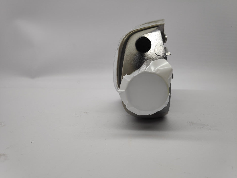 Pisca Esquerdo Citroen Saxo 96-99