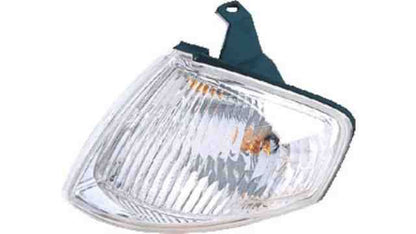 Pisca Esquerdo Mazda 323 Sedan 4 / 5P 98-01