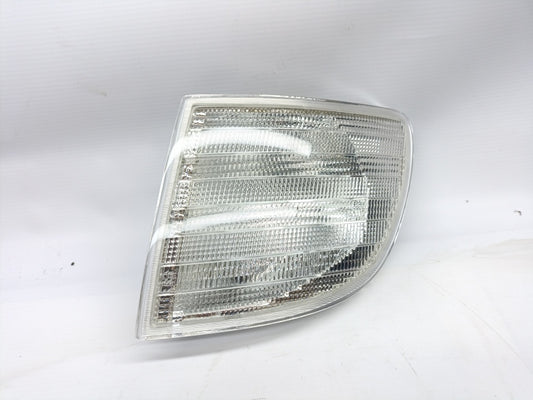 Pisca Esquerdo Mercedes Vito / V Class 96-03