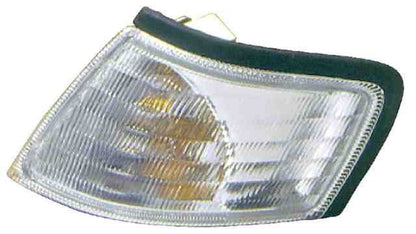 Pisca Esquerdo Nissan Primera P11 96-99