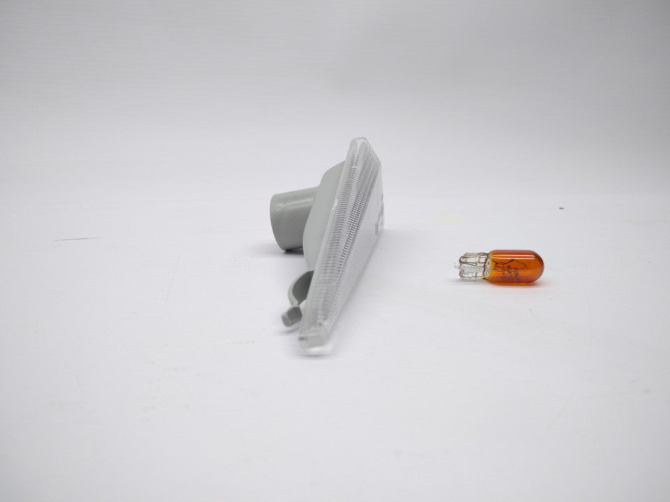 Pisca Guarda-lamas Esquerdo Renault 01-13