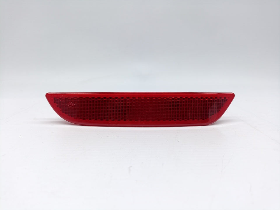 Refletor Esquerdo Renault Clio IV 13-19 HB ( Dir SW)