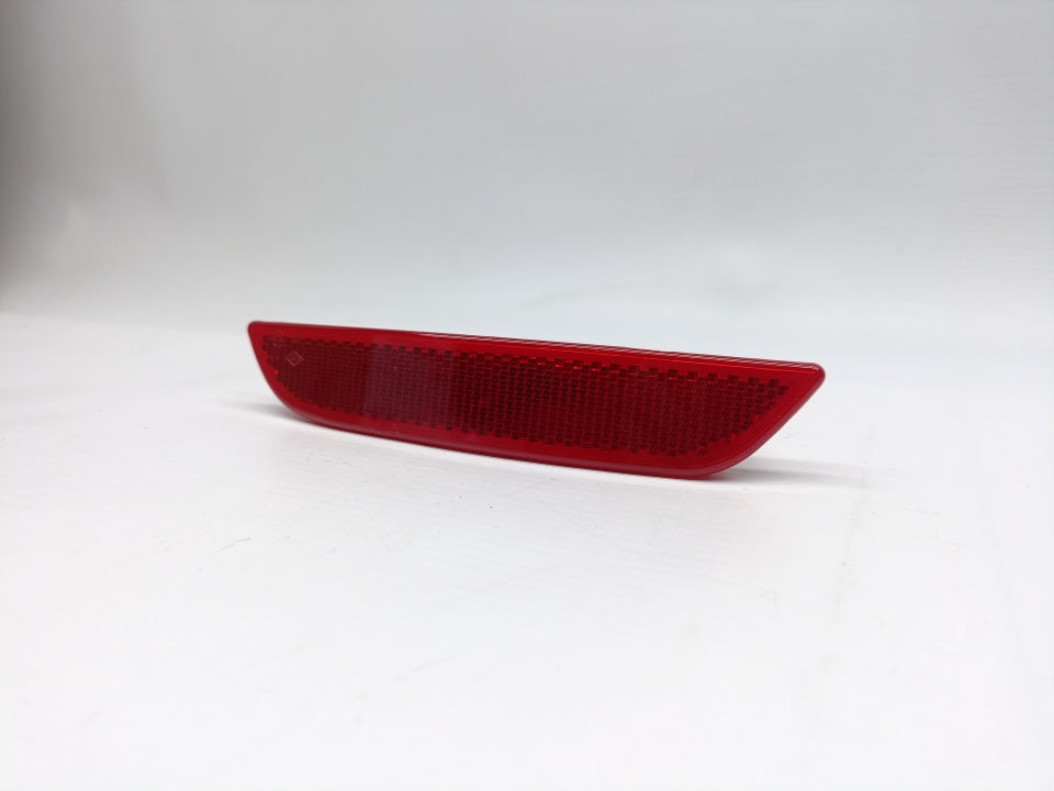 Refletor Esquerdo Renault Clio IV 13-19 HB ( Dir SW)